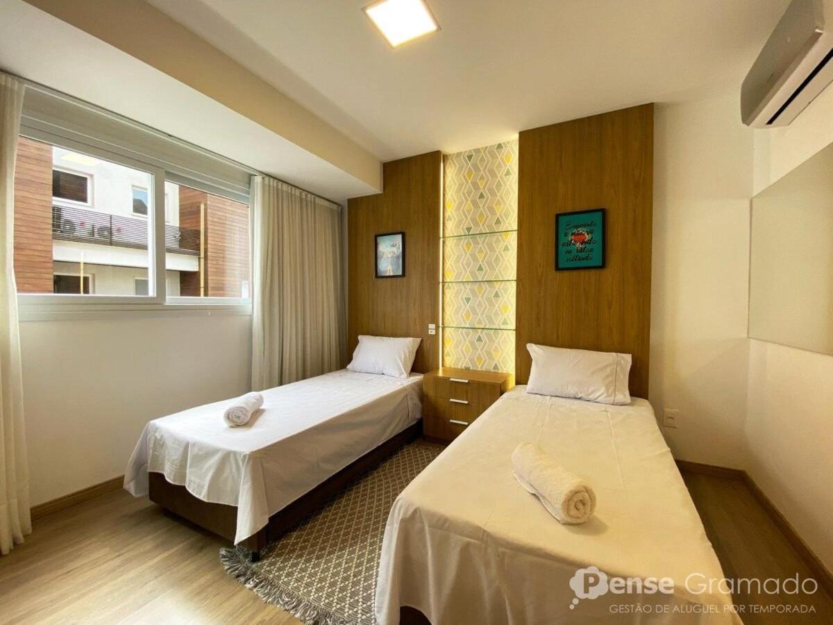 Apartamento 2 Suites - 650M Da Rua Coberta Gramado Ngoại thất bức ảnh